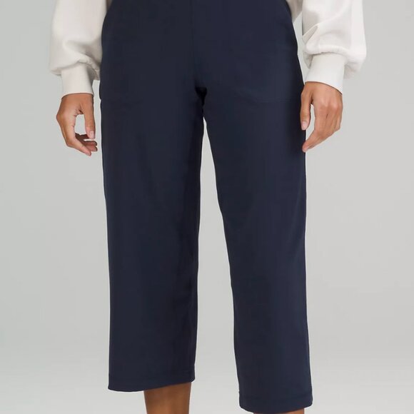 Lululemon Align Wide-Leg Crop (Size 6) - Picture 3 of 3